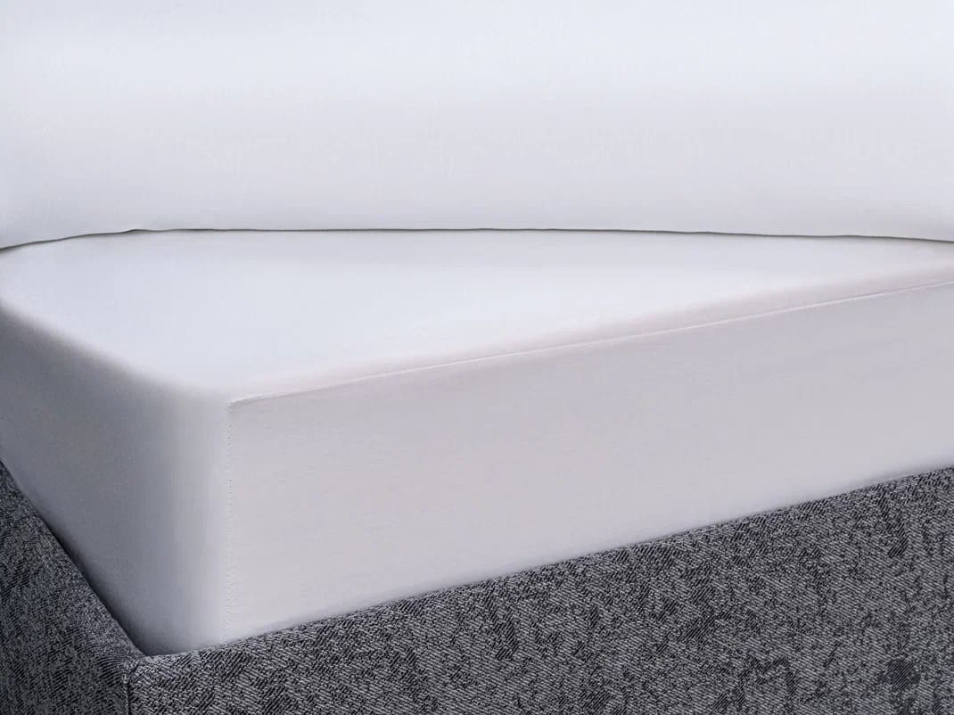 Простыня Орматек на резинке Colors New Сатин Белый 140x200 2820₽