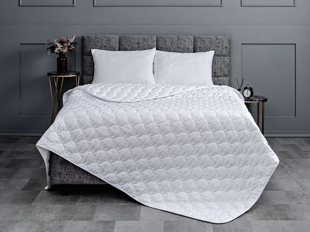 Одеяло Орматек Комплект Country House Set Микрофибра Микрофибра белая 140x205 6300₽