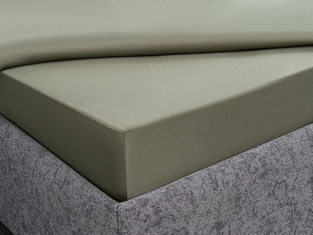 Простыня Орматек на резинке Colors New Сатин Лавровый лист 90x200 2480₽