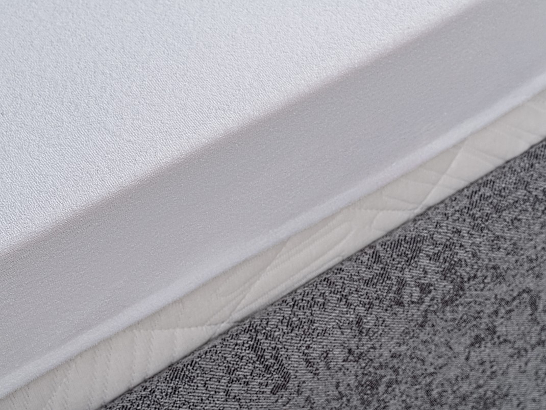 Наматрасник Орматек Защитный чехол Dry Elastic (Трикотажная ткань Dry Elastic) 160x210